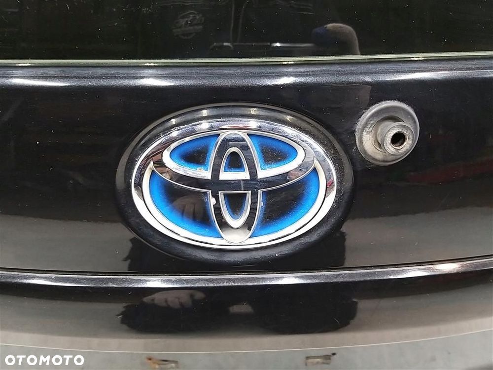Klapa BAGAŻNIKA tył tylna Toyota Prius C AQUA 2011-2020 CZARNA - 5