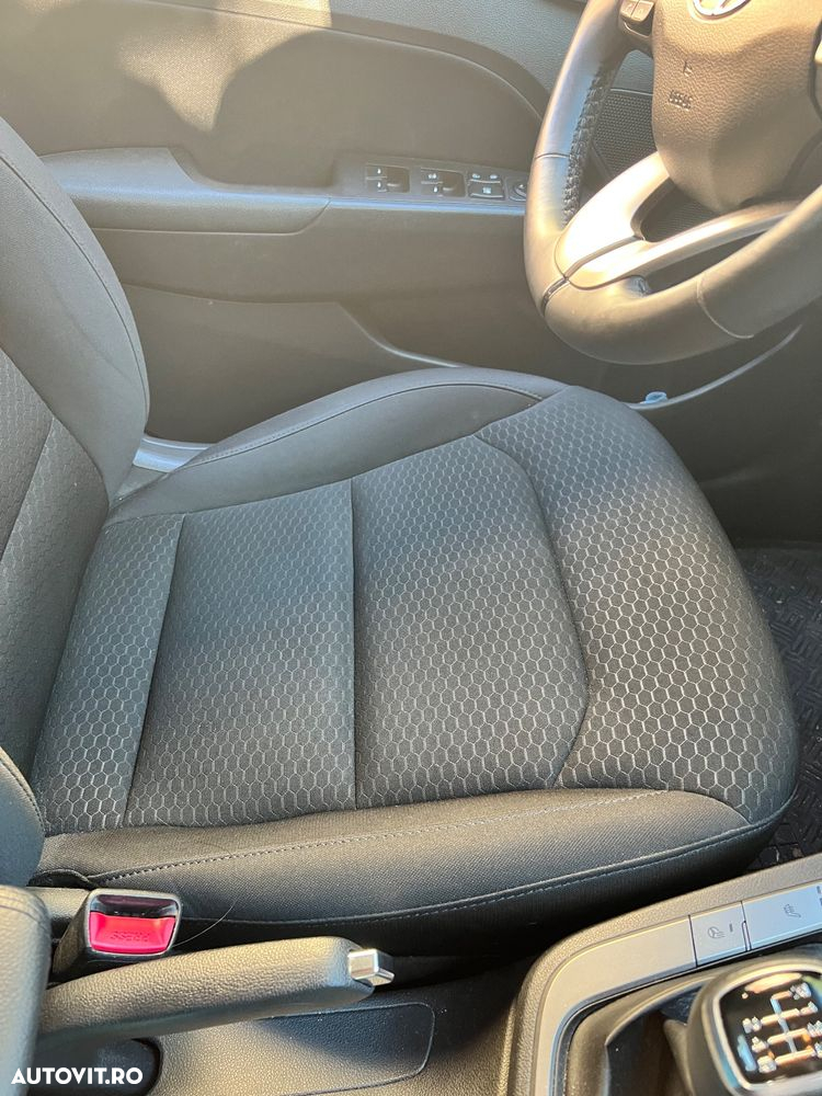 Hyundai Elantra 1.6 MPi Highway - 6