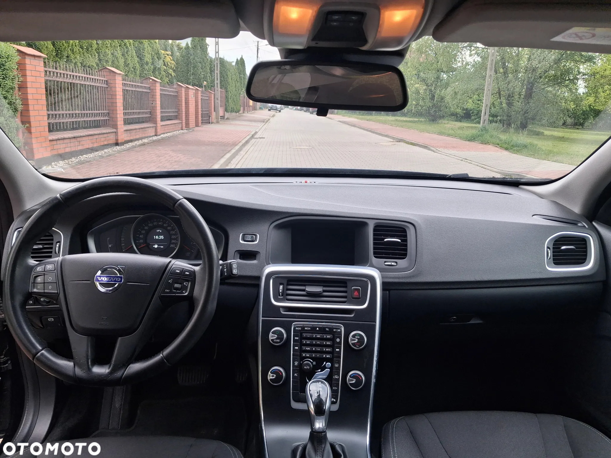 Volvo V60 D2 Geartronic Kinetic - 20