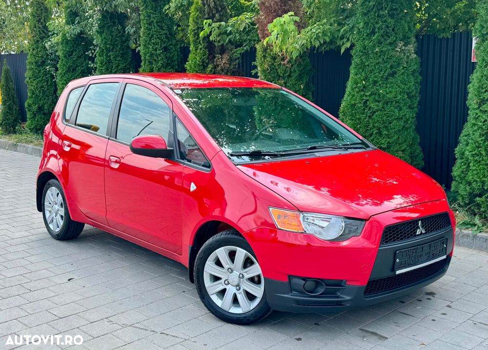 Mitsubishi Colt 1.3 A/T Intense Safety TAN - 2