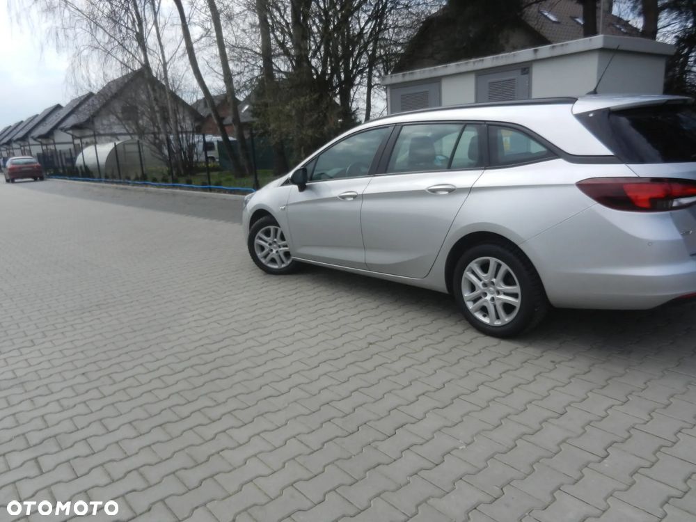 Opel Astra 1.5 CDTI Edition S&S - 9
