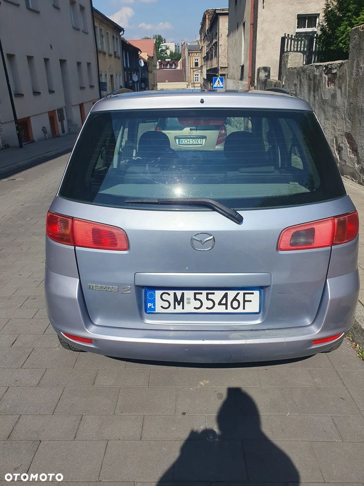 Mazda 2 - 10