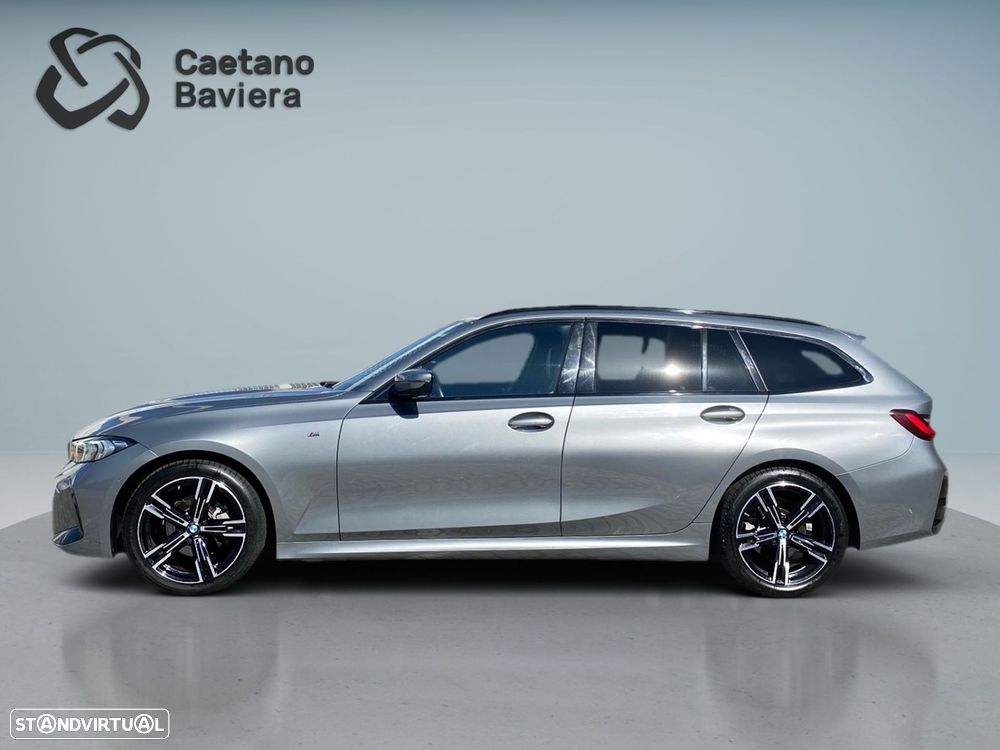 BMW 320 d Touring Pack Desportivo M Auto - 24