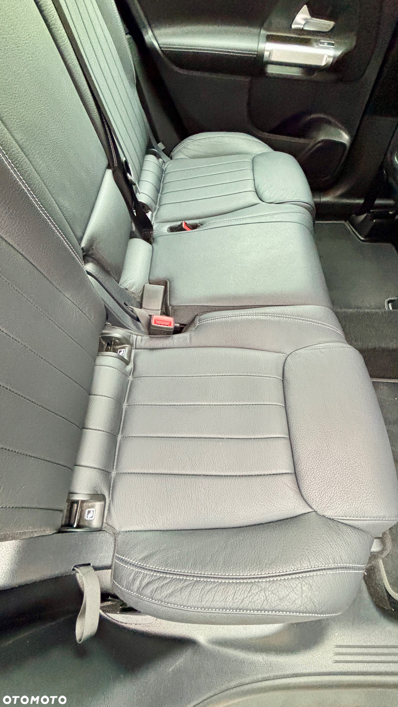 Mercedes-Benz GLB 200 Style 7G-DCT - 19