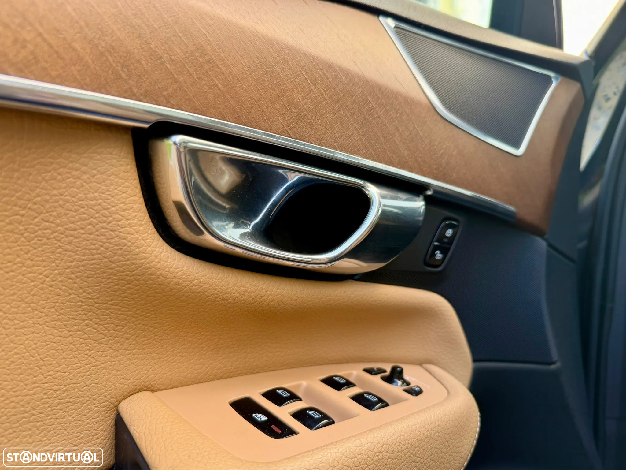 Volvo XC 90 2.0 T8 PHEV Excellence AWD - 18