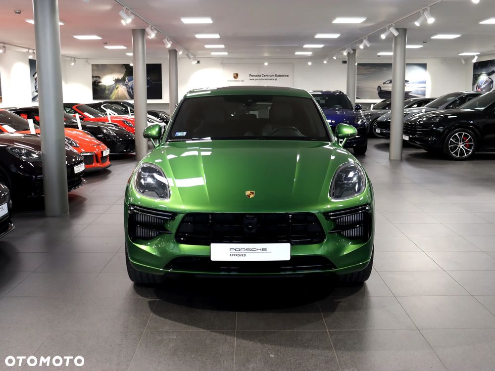Porsche Macan Turbo - 8