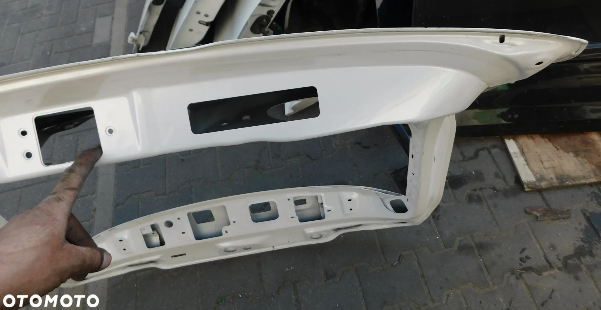 klapa bagażnika LEXUS NX300H NX 300H - 11