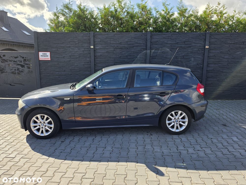 BMW Seria 1 116I 2005 photo 5