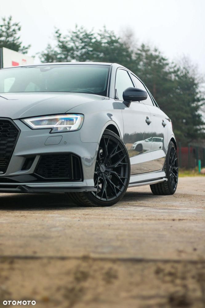 Audi RS3 Limousine TFSI quattro S tronic - 2