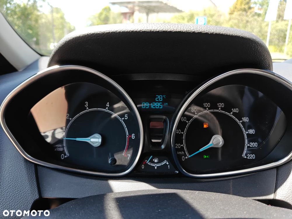 Ford B-MAX 1.0 EcoBoost Ambiente - 24