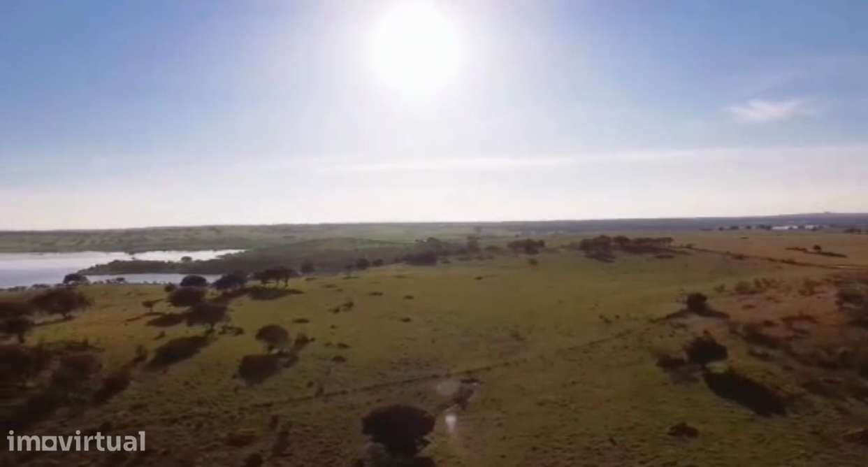 Terreno com 255.000 m2, em Alqueva, Reguengos de Monsaraz - Grande imagem: 4/15