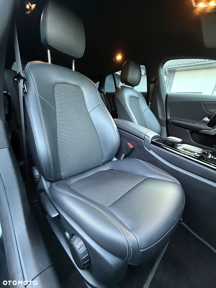 Mercedes-Benz CLA 180 7G-DCT Edition 2022 - 20