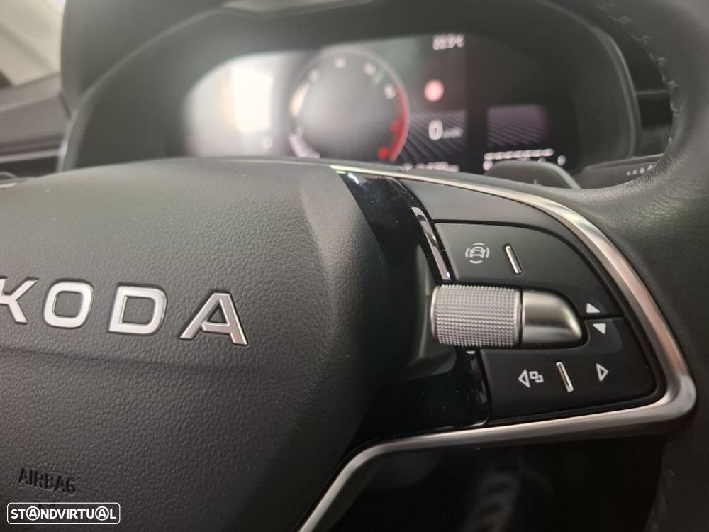 Skoda Scala 1.0 TSI Selection DSG - 23