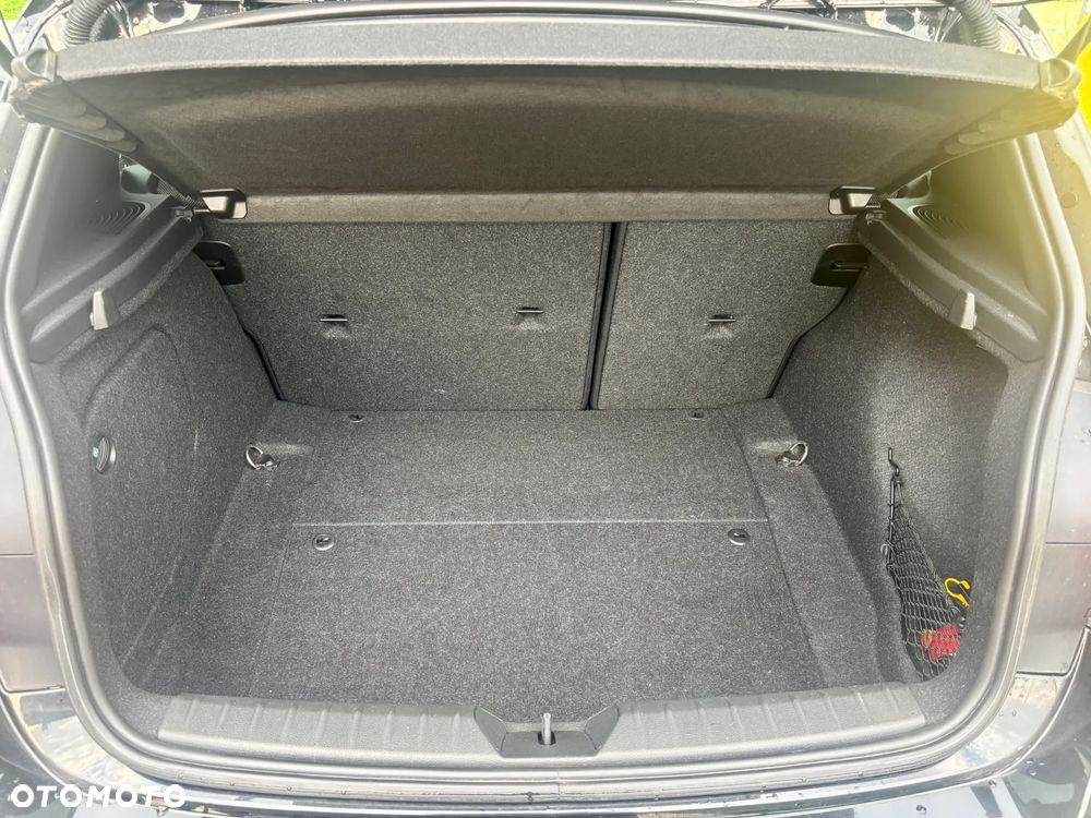 BMW Seria 1 120i Sport Line - 13