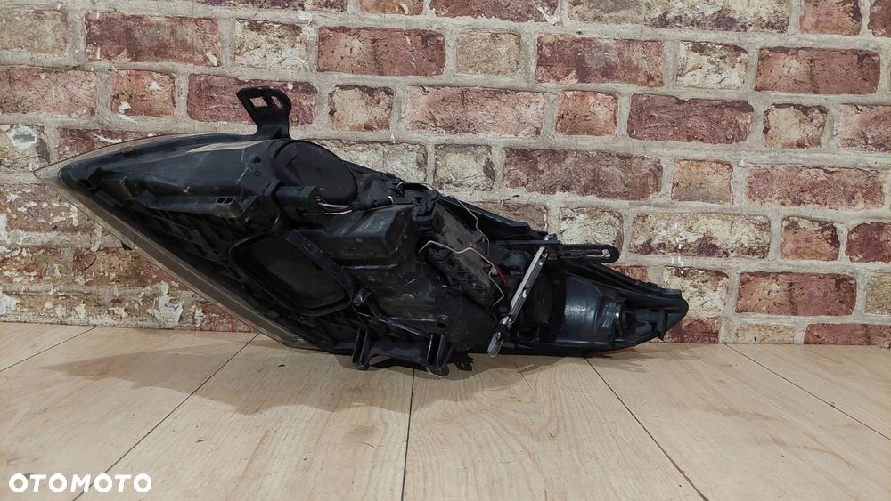 LAMPA PRZÓD PRAWA RENAULT MEGANE III COUPE LIFT 2012/2016 ROK ANGLIK - 4