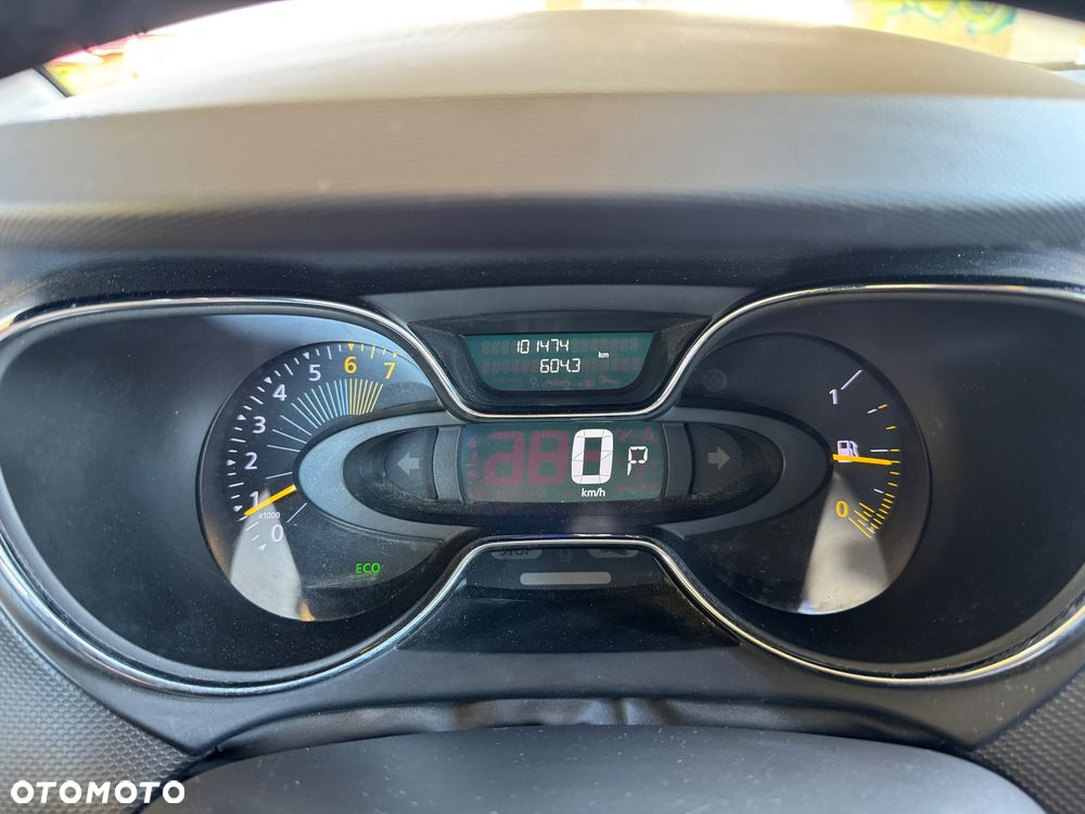 Renault Captur 1.2 TCe Intens EDC - 11