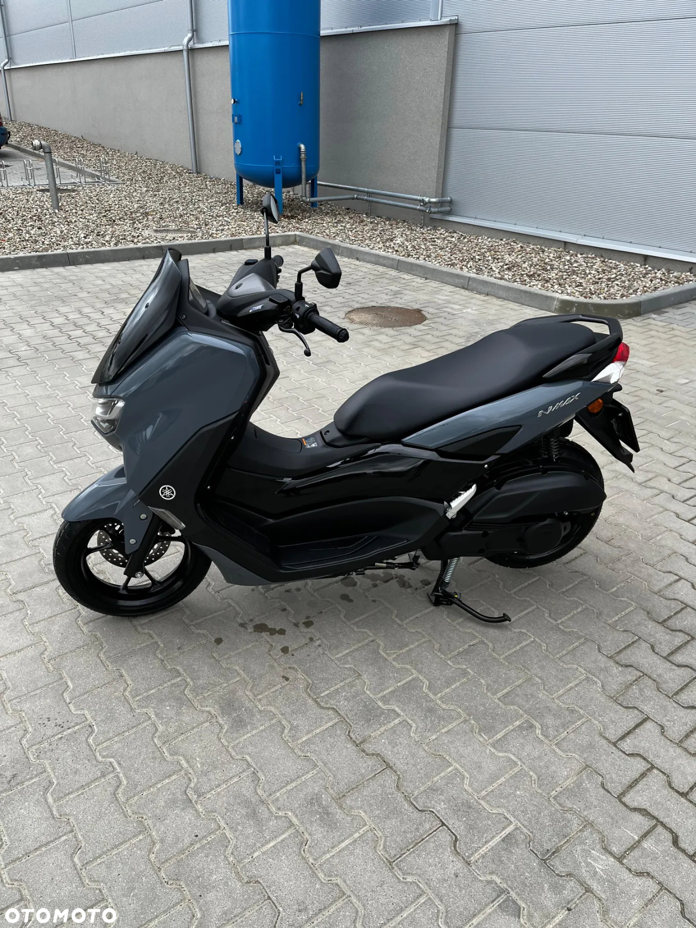Yamaha NMAX - 4