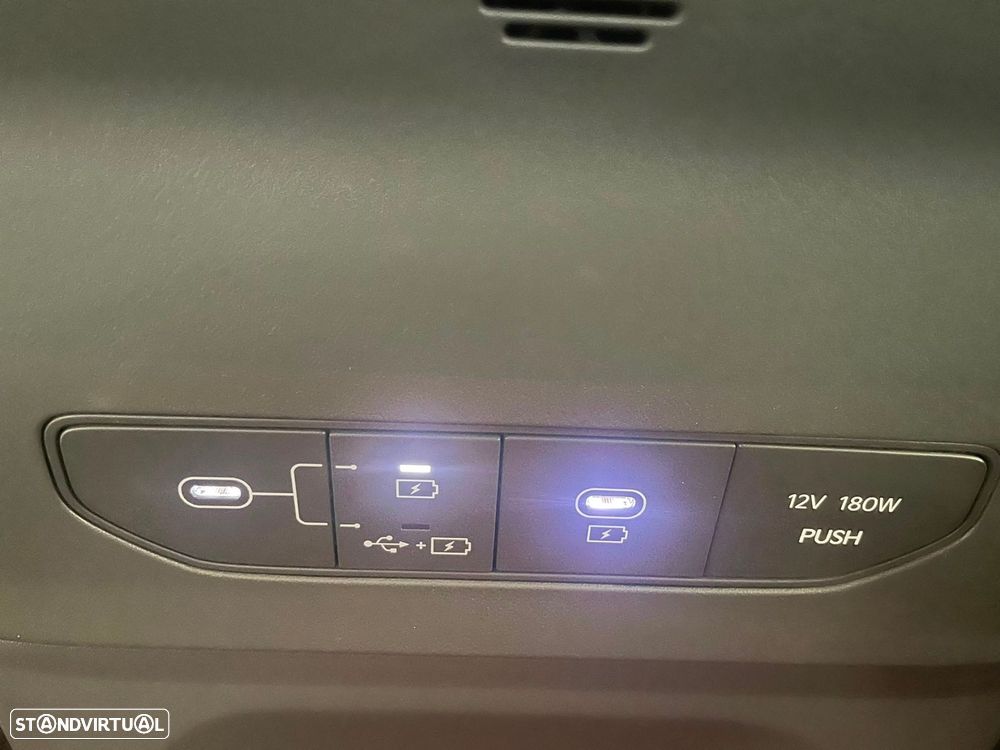 Kia EV9 98.8 kWh 1st Edition - 35