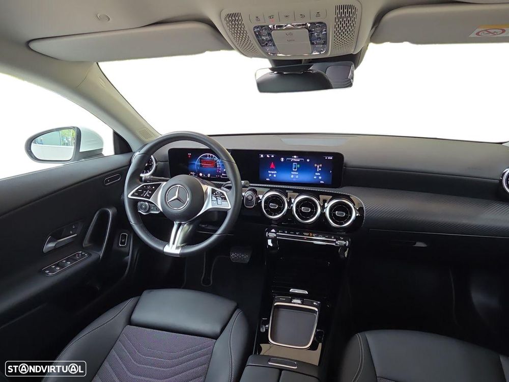 Mercedes-Benz CLA 250 e Style Plus - 15