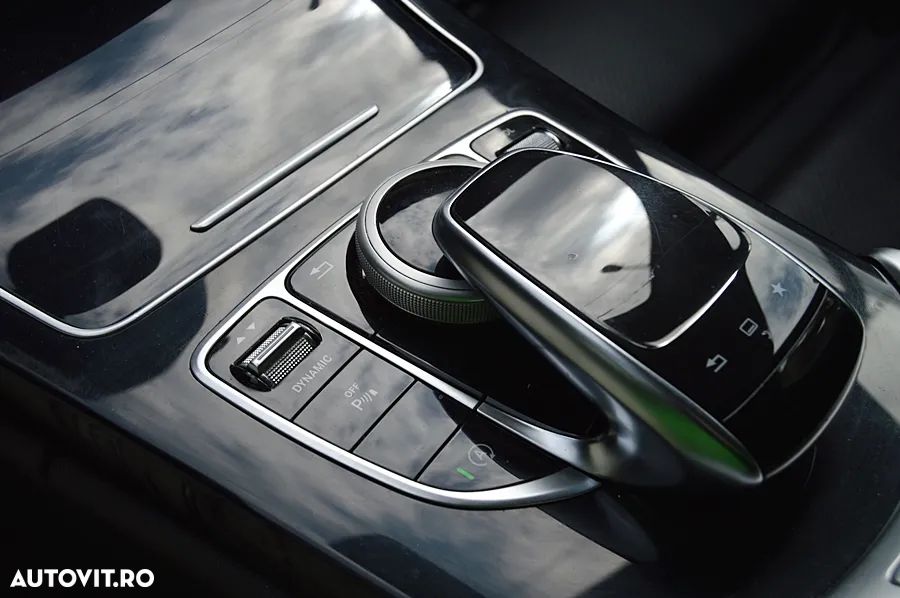 Mercedes-Benz C 250 (BlueTEC) d 4Matic 7G-TRONIC - 23