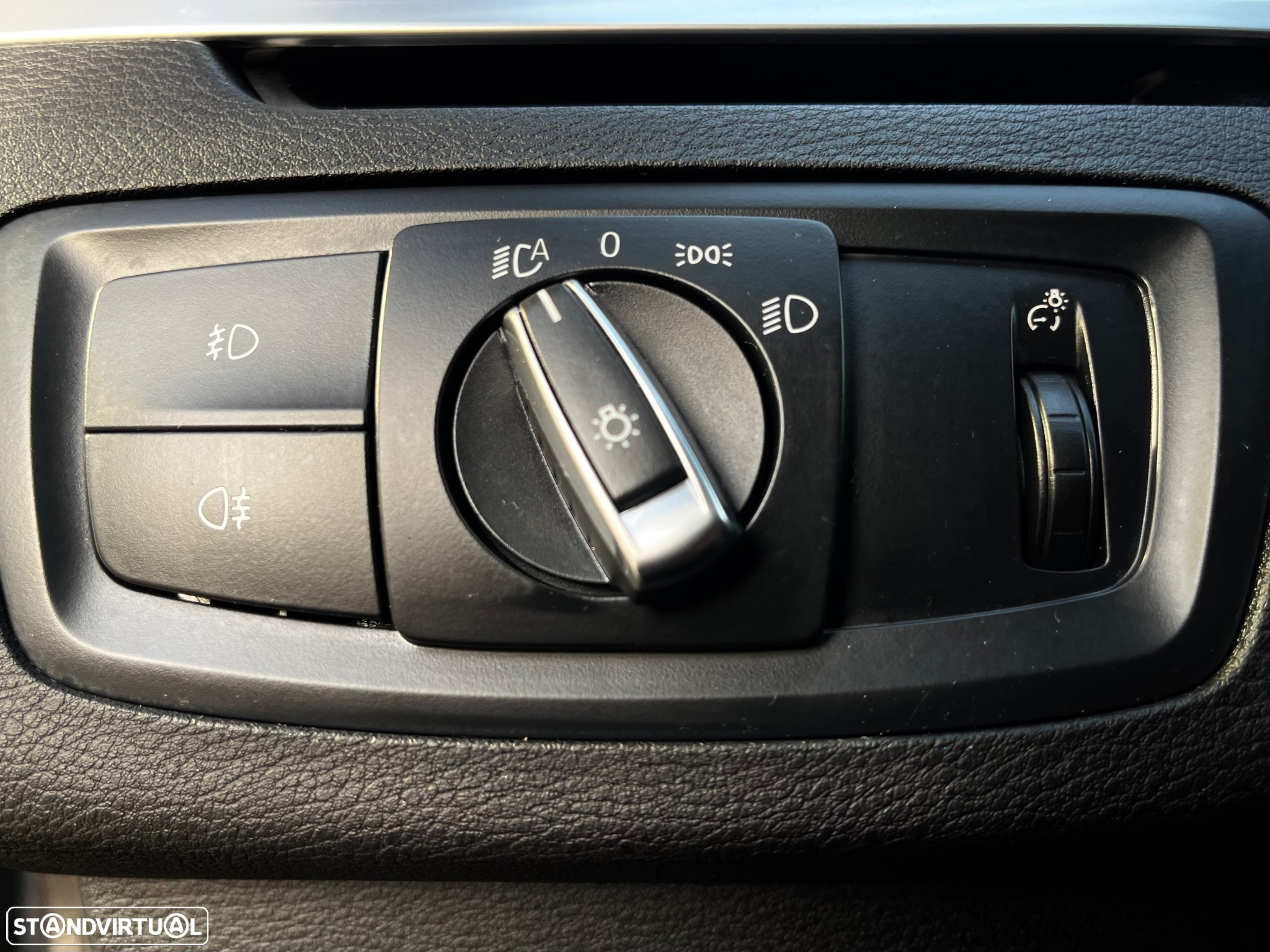 BMW X1 18 i sDrive Auto Pack M - 17