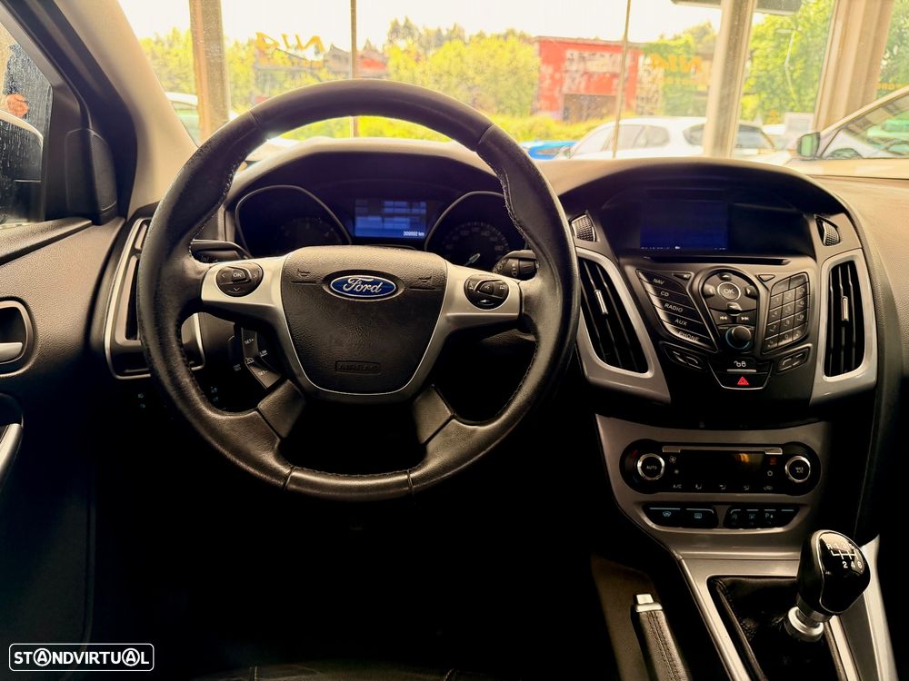 Ford Focus SW 1.6 TDCi ECOnetic 88g S&S Titanium - 16