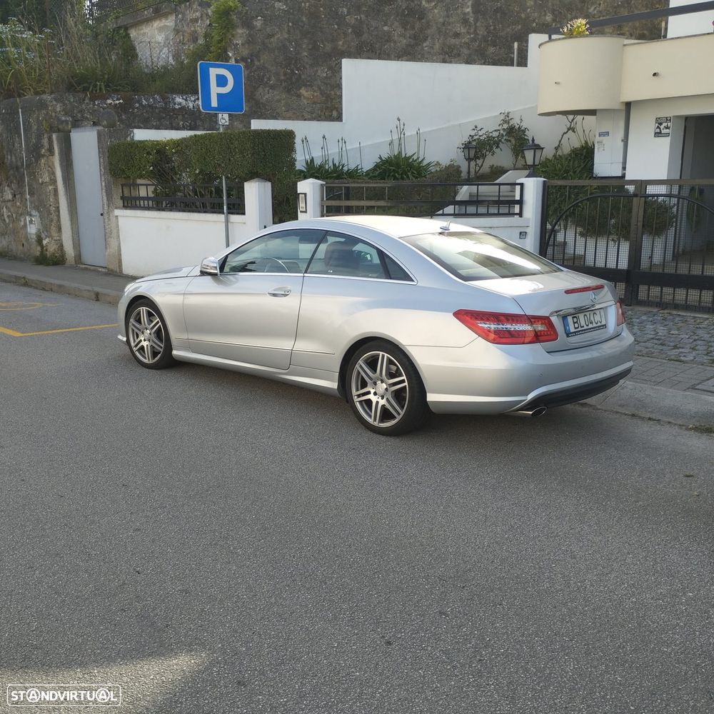 Mercedes-Benz E 220 - 3