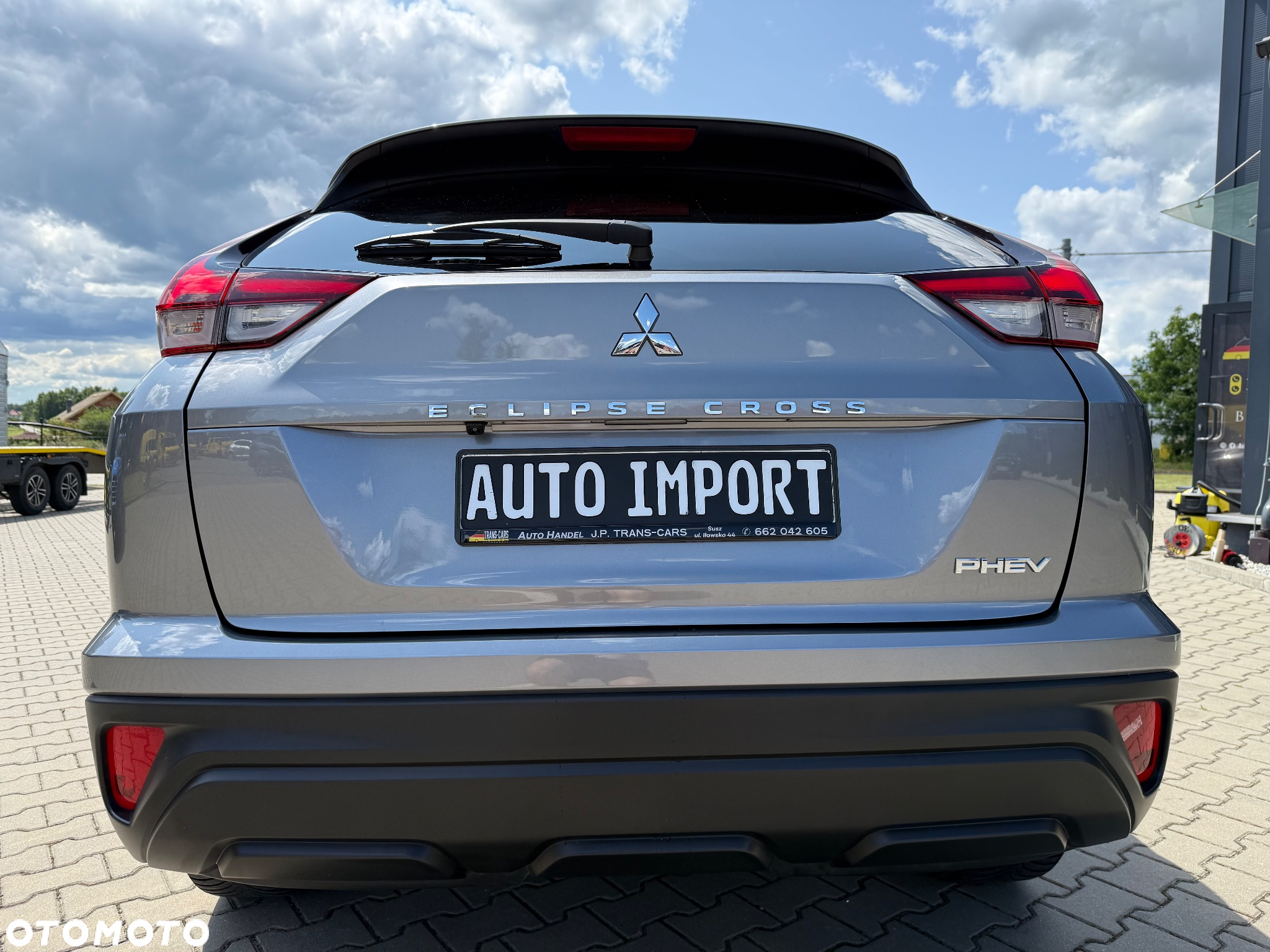 Mitsubishi Eclipse Cross Plug-In Hybrid 4WD Basis - 5