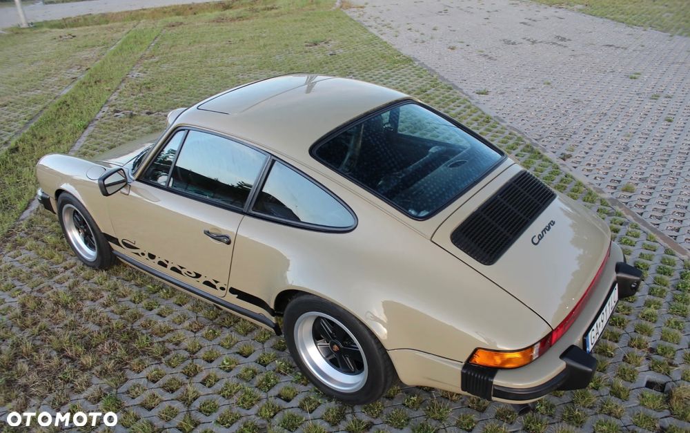 Porsche 911 - 6