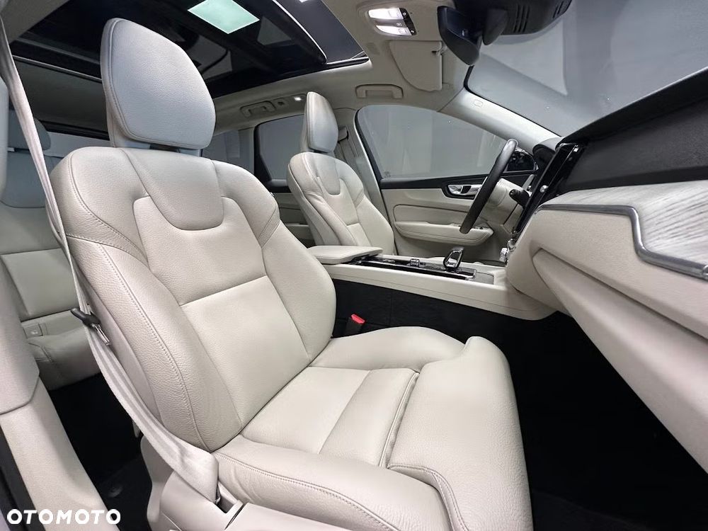 Volvo XC 60 - 20