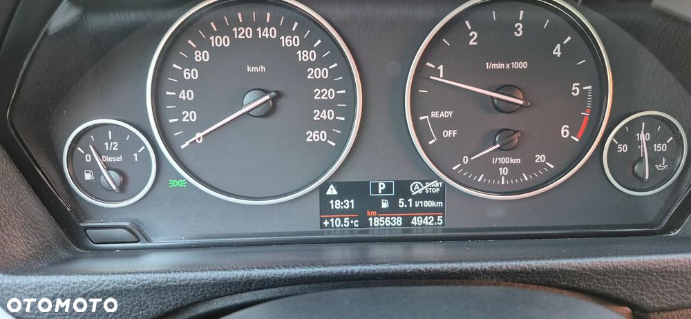 BMW Seria 3 318d - 4