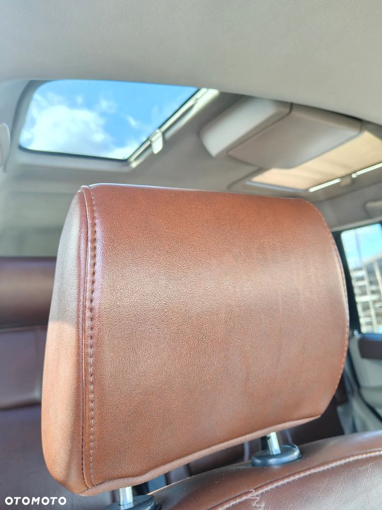 Jeep Commander 3.0 CRD DPF Automatik Limited - 16