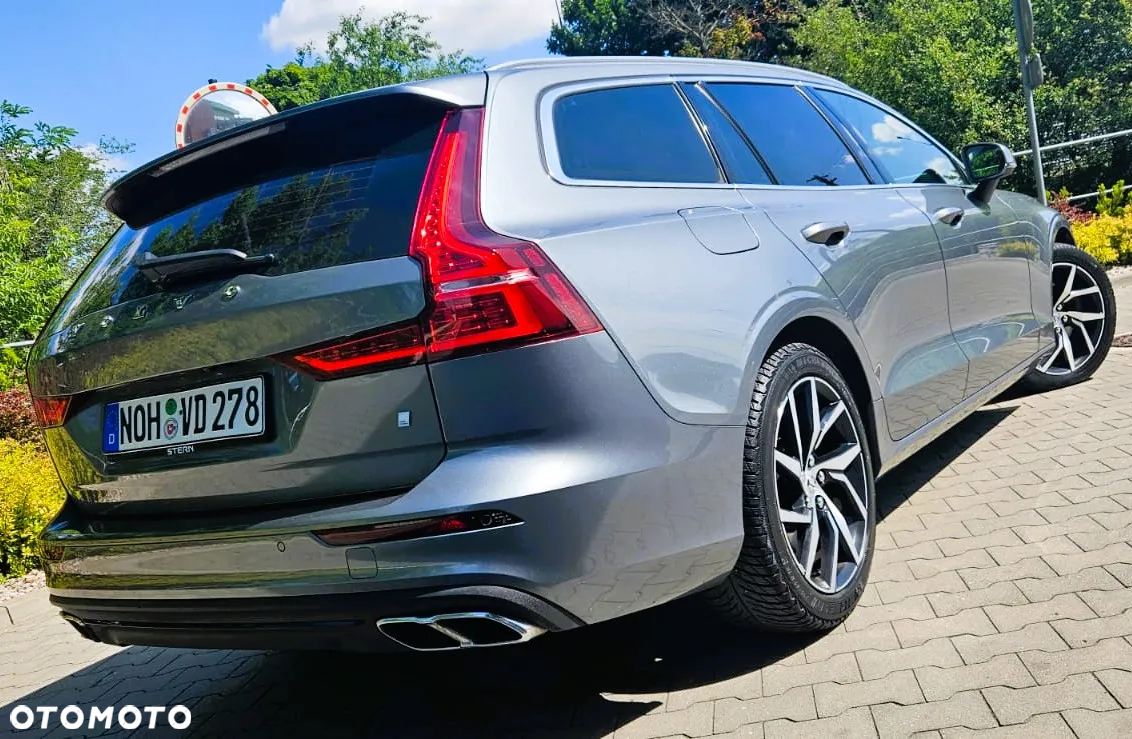 Volvo V60 T4 Geartronic Momentum Pro - 12