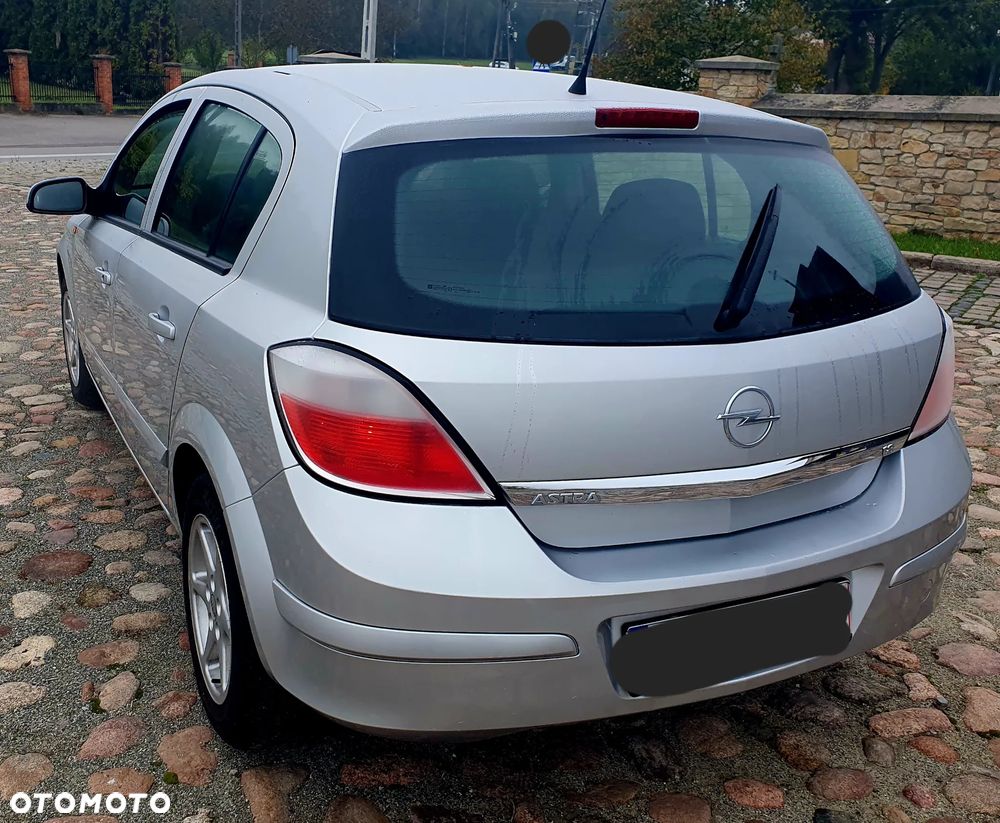 Opel Astra 1.8 Edition - 12
