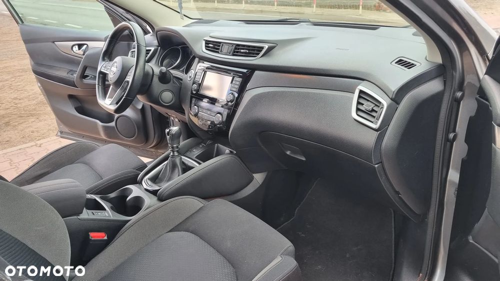 Nissan Qashqai 1.6 DCi Tekna - 21
