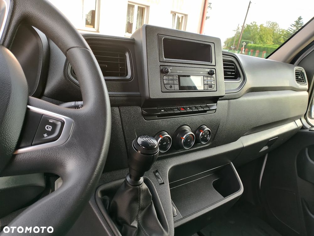 Renault Master - 11