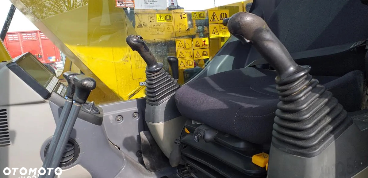 Komatsu Koparka gąsienicowa KOMATSU PC 138 US-10 - 33