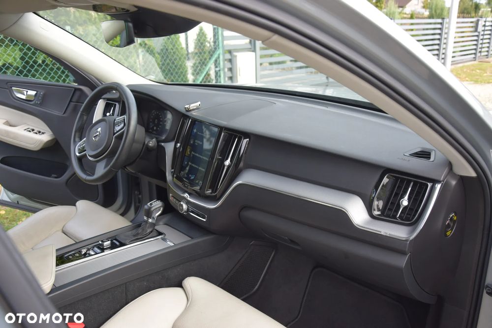 Volvo XC 60 D4 AWD Geartronic Inscription - 14