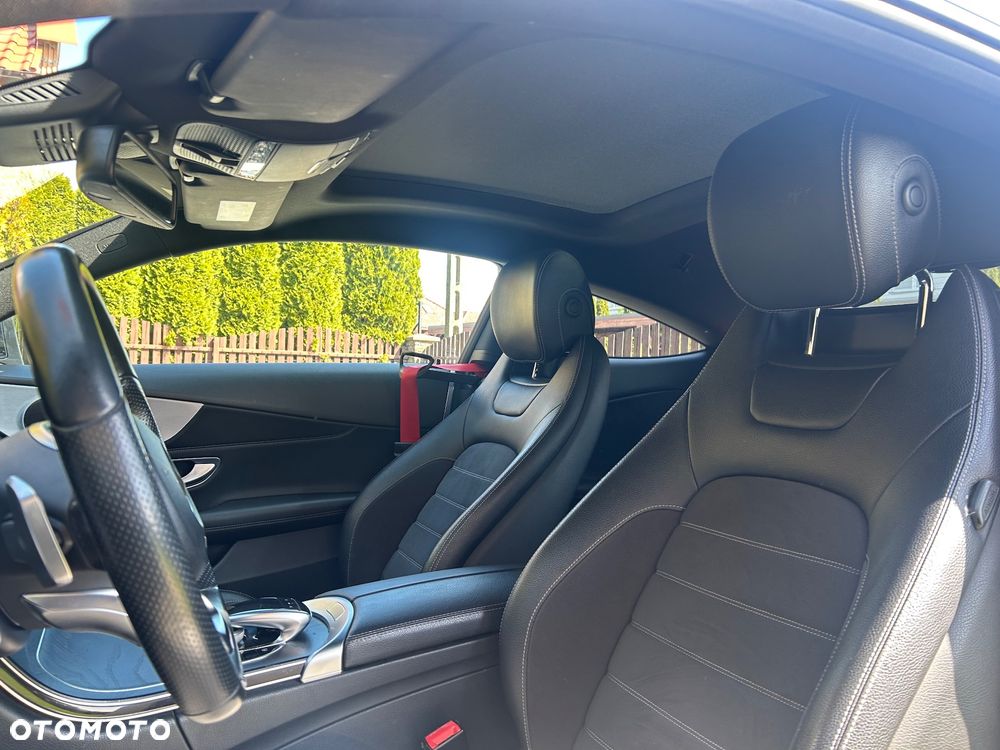 Mercedes-Benz Klasa C 250 7G-TRONIC AMG Line - 14