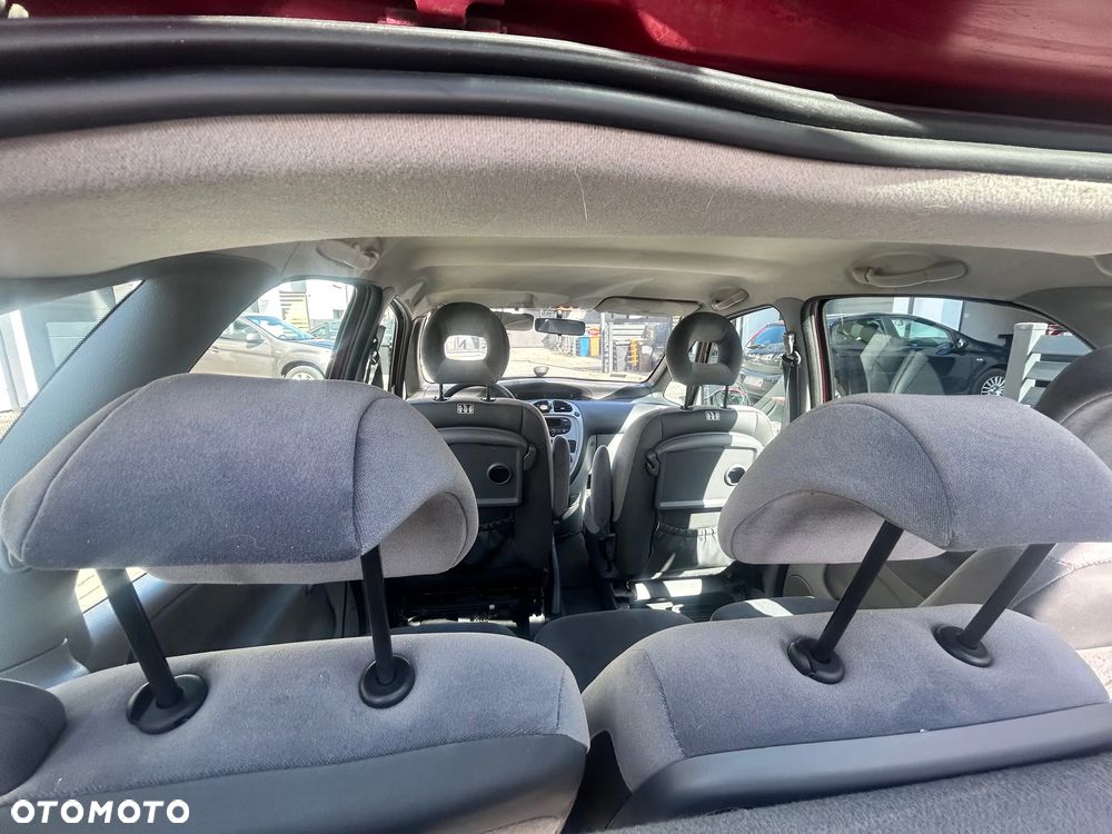 Citroën Xsara Picasso 1.6i 16V SX - 18