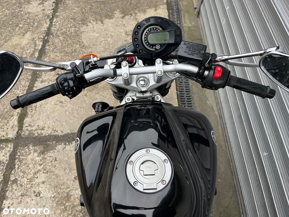 Yamaha FZ6 - 30