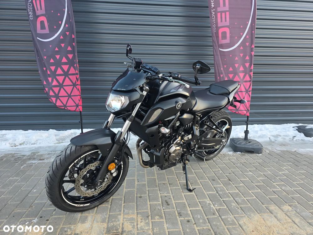 Yamaha MT - 1