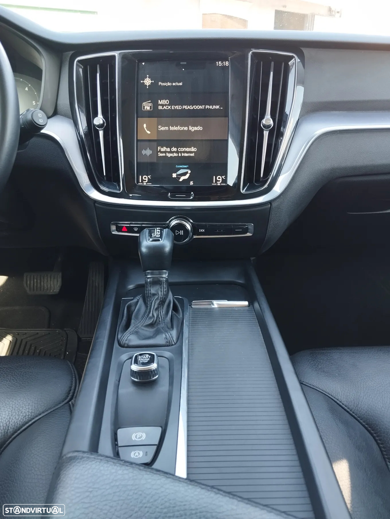 Volvo V60 2.0 D3 Momentum Geartronic - 16