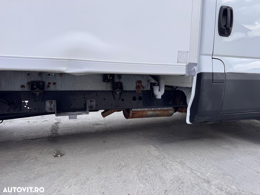 Iveco Daily - 24