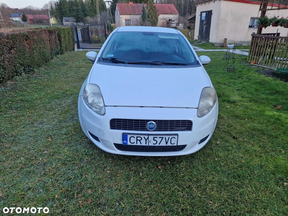 Fiat Grande Punto - 4