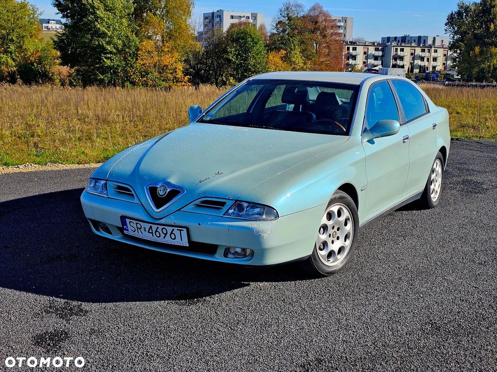 Alfa Romeo 166 - 1