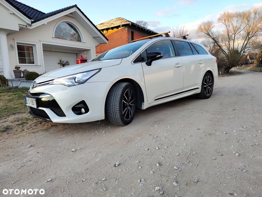 Toyota Avensis 1.8 Selection - 6