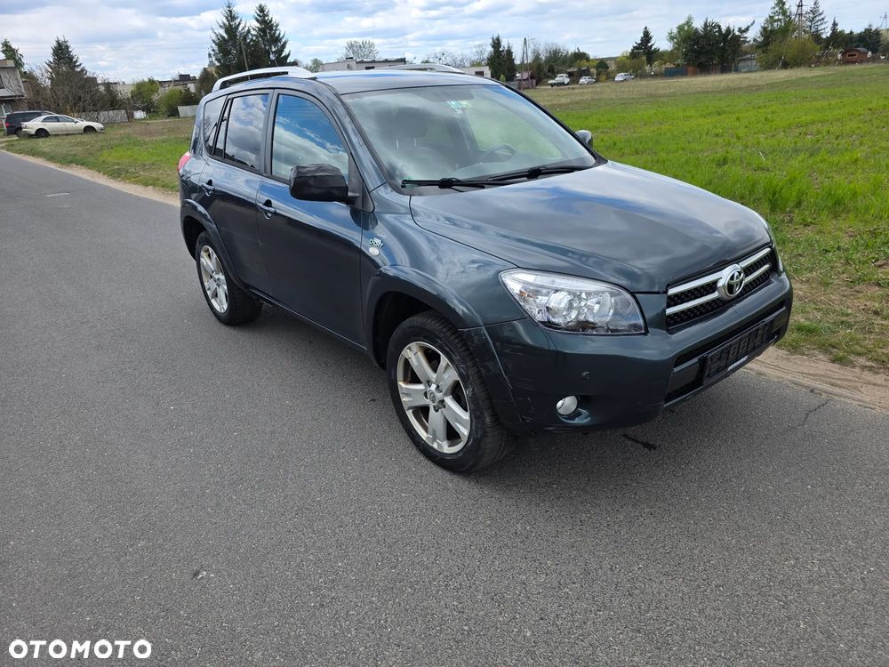 Toyota RAV4 2.2 D-CAT 4x4 Executive - 2