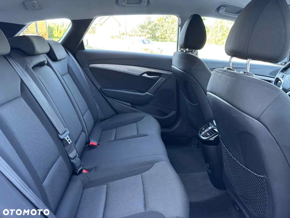 Hyundai i40 1.7 CRDi Comfort + - 8