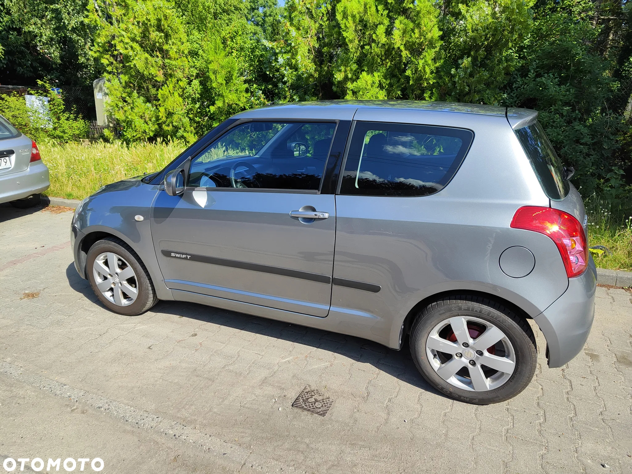 Suzuki Swift - 4